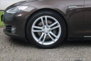 Tesla Model S 0,0 P85 Supercharger Zdar 1800