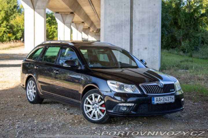 Škoda Octavia RS Combi 2.0 TFSI RS DSG 2010