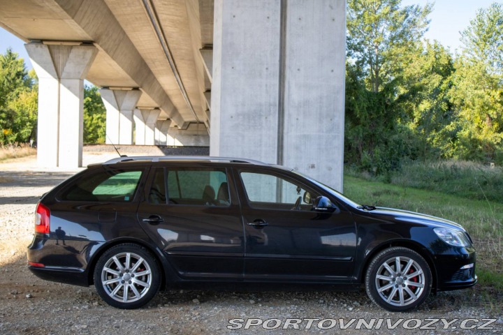 Škoda Octavia RS Combi 2.0 TFSI RS DSG 2010