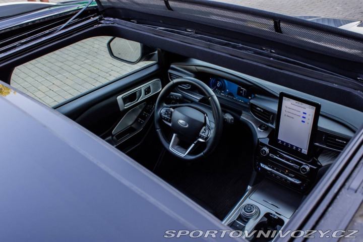 Ford Ostatní modely Explorer Platinum / B&O / PAN 2023