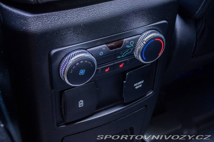 Ford Ostatní modely Explorer Platinum / B&O / PAN 2023