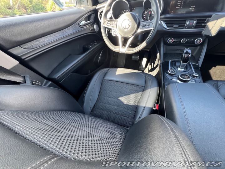 Alfa Romeo Stelvio 2.0T Q4 280k 2019