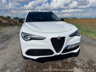 Alfa Romeo Stelvio 2.0T Q4 280k 2019