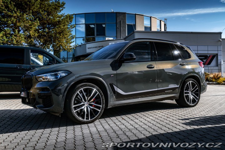 BMW X5 M50i xDrive 2023