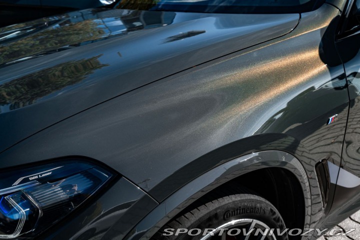 BMW X5 M50i xDrive 1800