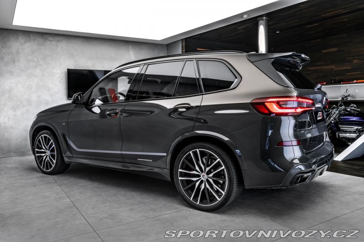 BMW X5 M50i xDrive 1800