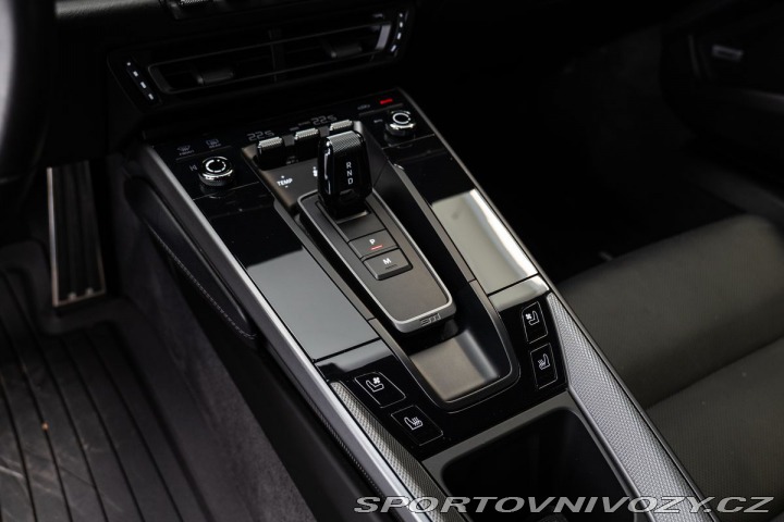 Porsche 911 (992) Carrera S 1800