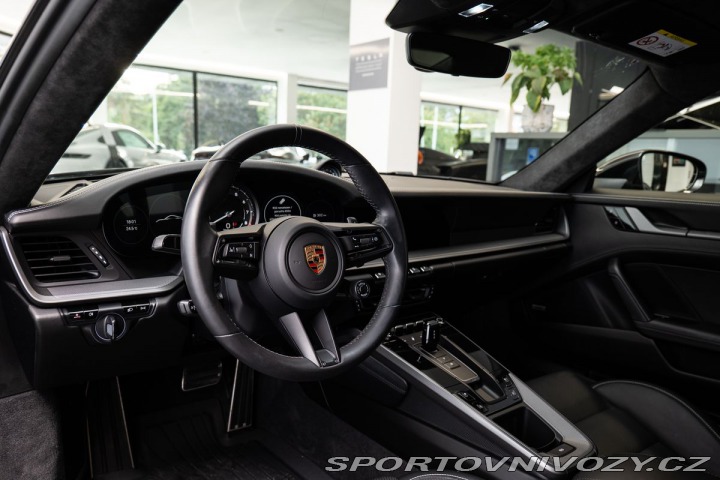 Porsche 911 (992) Carrera S 1800