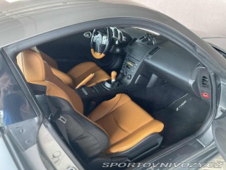 Nissan 350 Z  2005
