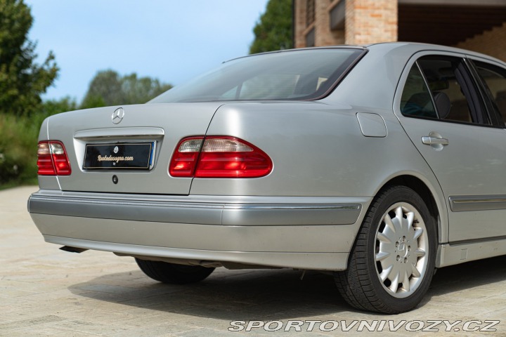Mercedes-Benz E E430 V8 2000