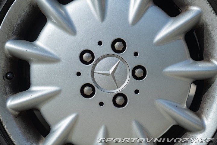 Mercedes-Benz E E430 V8 2000