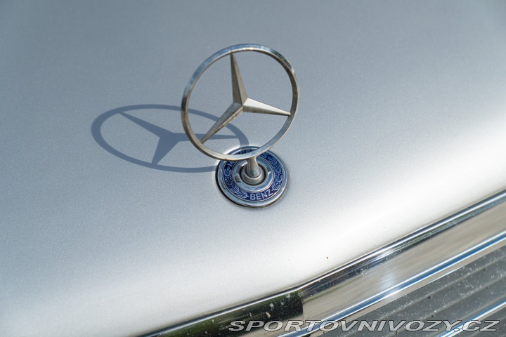 Mercedes-Benz E E430 V8 2000