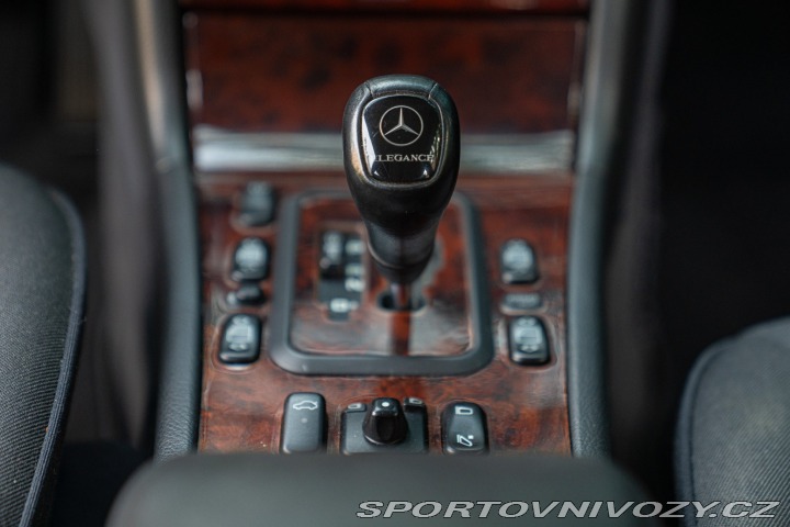 Mercedes-Benz E E430 V8 2000