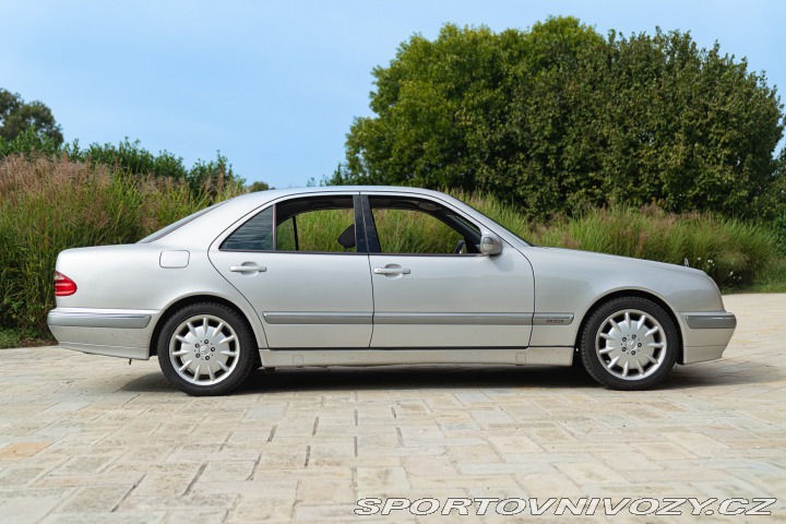 Mercedes-Benz E E430 V8 2000