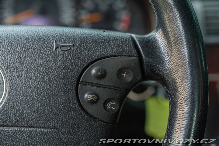 Mercedes-Benz E E430 V8 2000