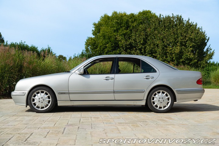 Mercedes-Benz E E430 V8 2000