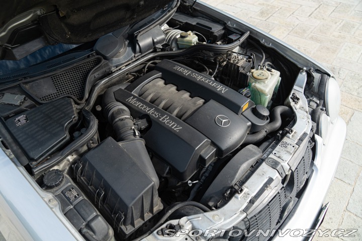 Mercedes-Benz E E430 V8 2000