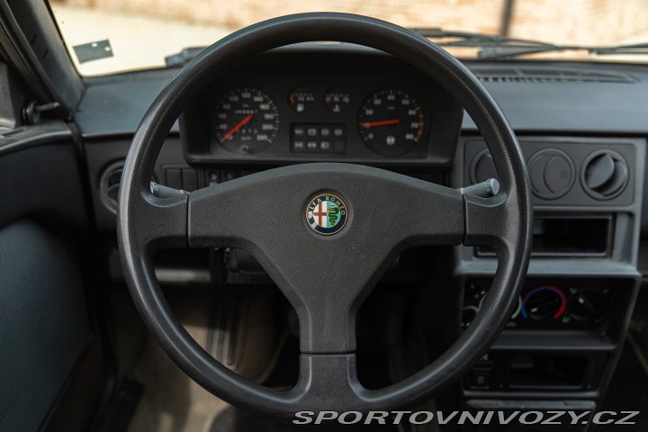 Alfa Romeo Ostatní modely 33 1.3 I.E. 4X4 SPORT WAGON 1992