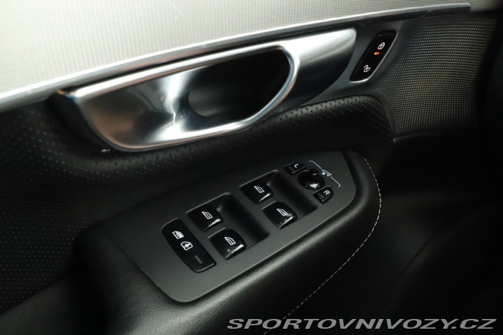 Volvo Ostatní modely XC90 R-Design T8 Twin Engine A 2018