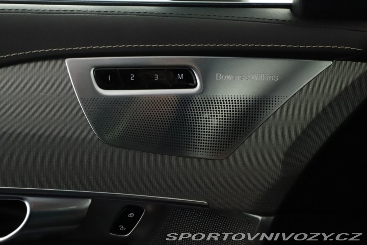 Volvo Ostatní modely XC90 R-Design T8 Twin Engine A 2018