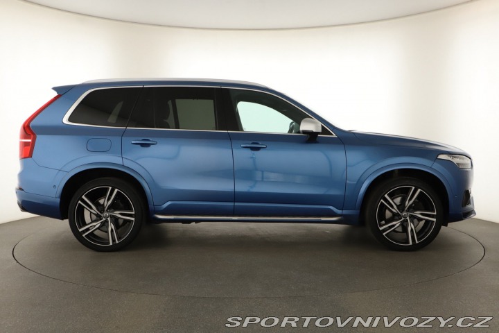 Volvo Ostatní modely XC90 R-Design T8 Twin Engine A 2018