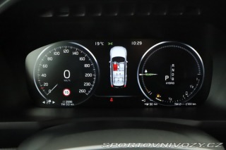 Volvo Ostatní modely XC90 R-Design T8 Twin Engine A 2018