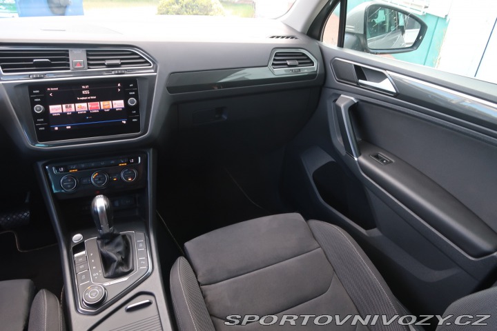 Volkswagen Ostatní modely Tiguan Highline 2.0 TSI 2017