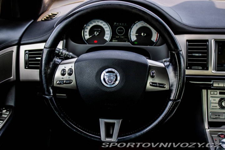 Jaguar XF 3.0D S / AJ NA SPLÁTKY / 2010