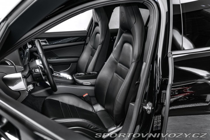 Porsche Panamera 3.0 V6 4 Matrix PDLS+ Pan 2018