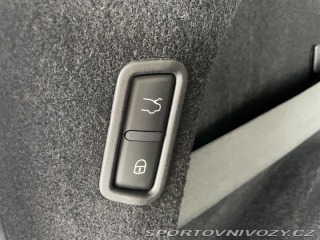 Maserati Levante  1800