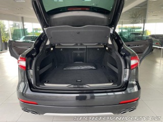 Maserati Levante  1800