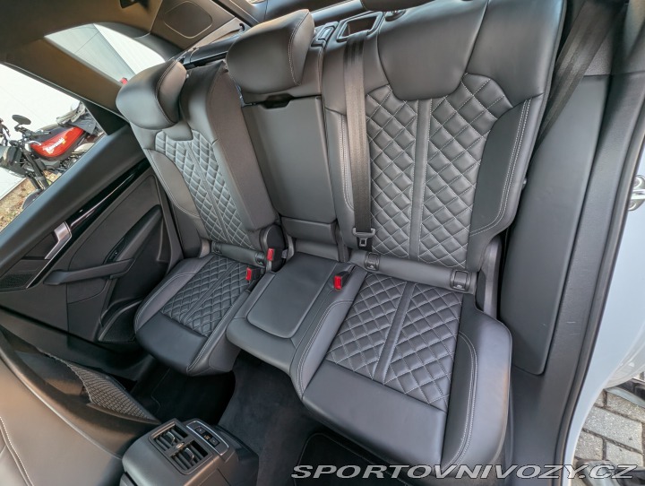 Audi SQ5 2021