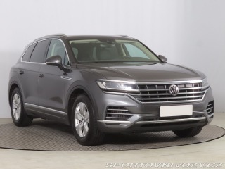 Volkswagen  Touareg  3.0 V6 TSI