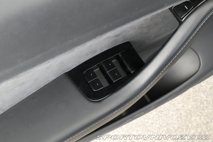 Tesla Model 3 Std Range Plus 52kWh 2019