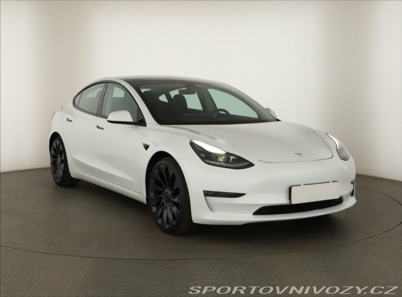 Tesla Model 3 Performance 82kWh