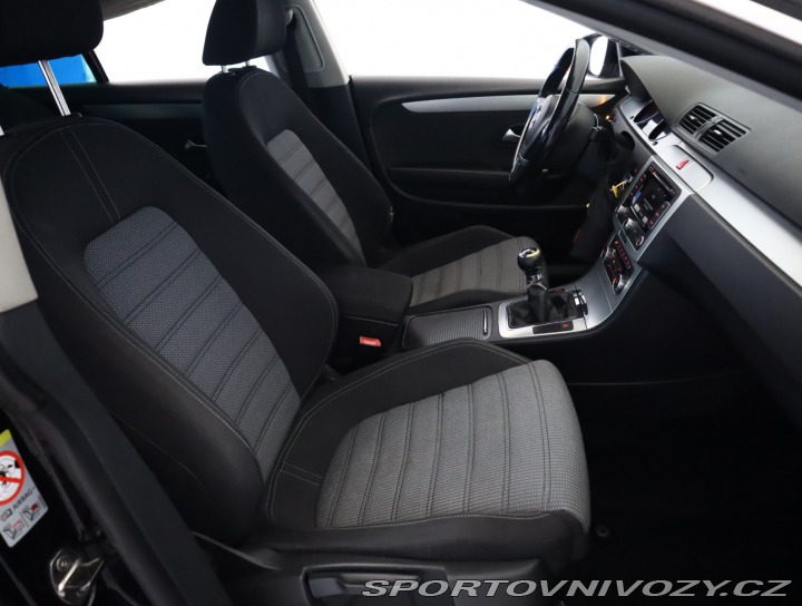 Volkswagen Passat CC CC Comfortline 2.0 TDI 2010