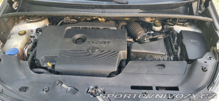 Toyota Ostatní modely Verso 2,2 D-CAT 130 kW 2011