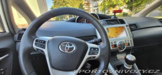 Toyota Ostatní modely Verso 2,2 D-CAT 130 kW 2011