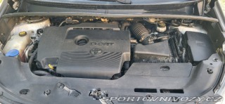 Toyota Ostatní modely Verso 2,2 D-CAT 130 kW 2011