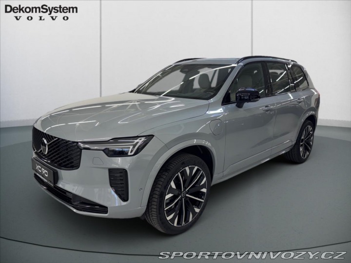 Volvo Ostatní modely XC90 2,0 T8 AWD Plus Bright 79 2025
