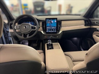 Volvo Ostatní modely XC90 2,0 T8 AWD Plus Bright 79 2025