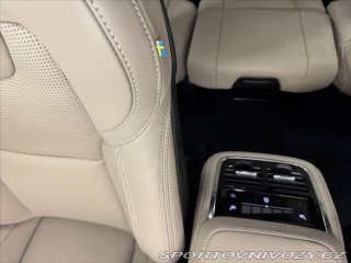 Volvo Ostatní modely XC90 2,0 T8 AWD Plus Bright 79 2025