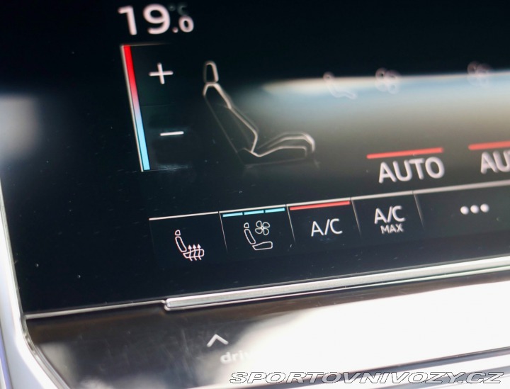 Audi RS6 Avant 4.0 TFSI V8 Quattr 2022