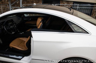 Mercedes-Benz E Kupé  350 CDI Blue 2011
