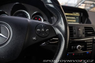 Mercedes-Benz E Kupé  350 CDI Blue 2011