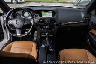 Mercedes-Benz E Kupé  350 CDI Blue 2011