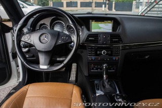 Mercedes-Benz E Kupé  350 CDI Blue 2011