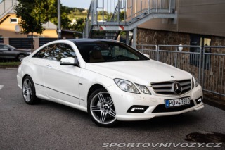 Mercedes-Benz E Kupé  350 CDI Blue 2011