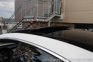 Mercedes-Benz E Kupé  350 CDI Blue 2011