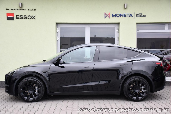 Tesla Model Y LONG RANGE DUAL MOTOR AWD 2023